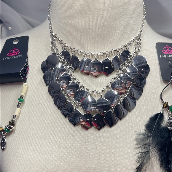 Paparazzi Bold Silver and Black Necklace Set - Picture 2 of 6